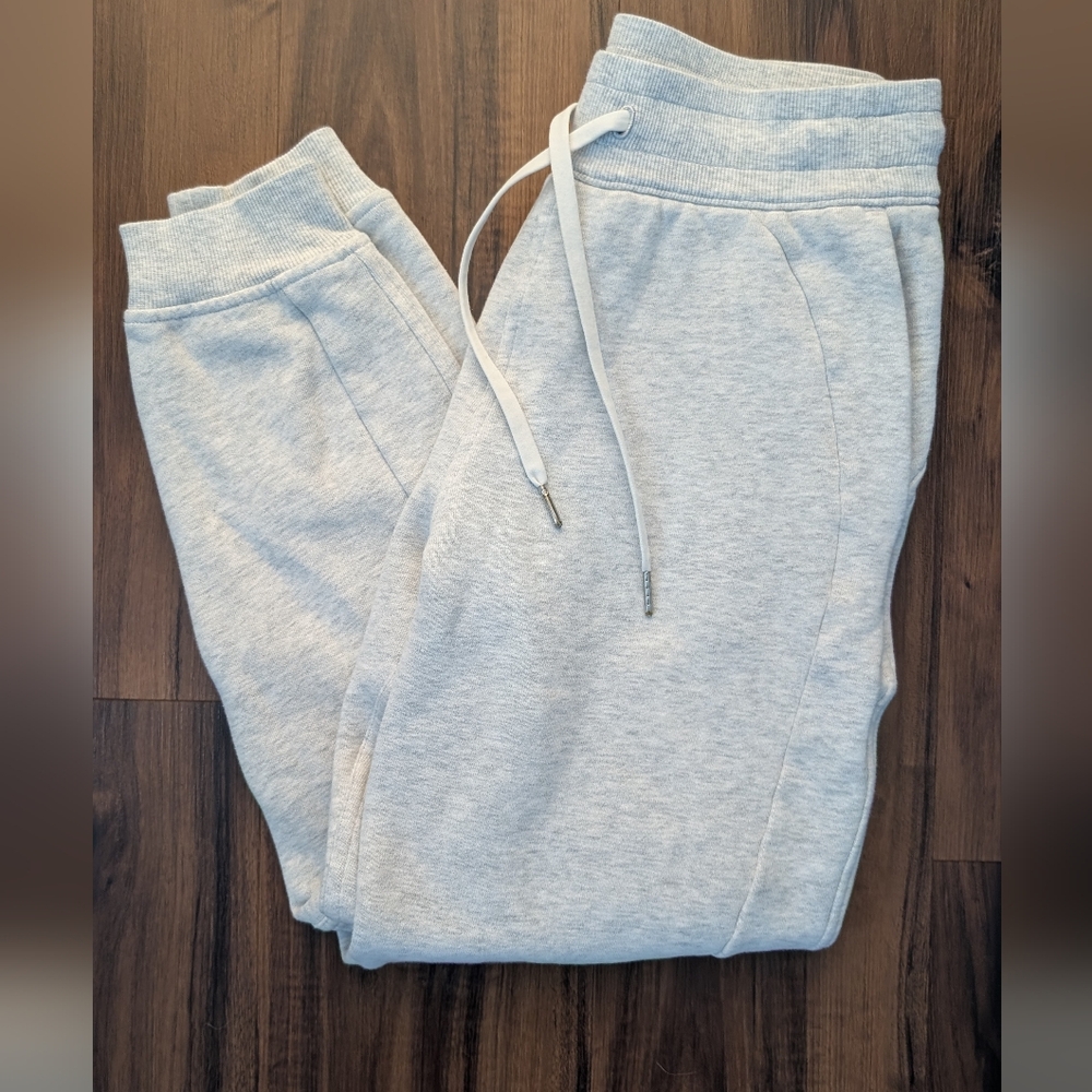 Lululemon Scuba mid-rise Oversized Jogger